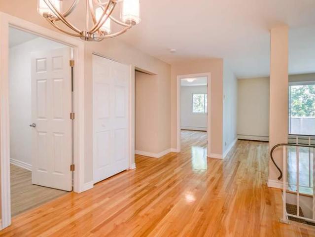 Townhouse 2 Bedroom For Rent Dorval QC 1905 ES87900731