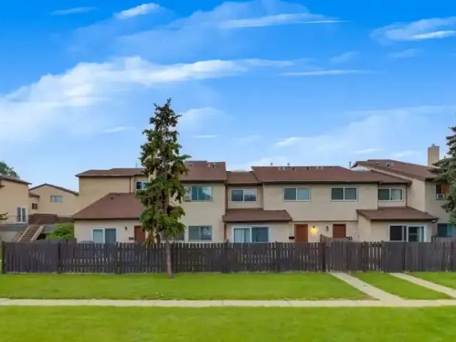 Townhouse 2 Bedroom For Rent Edmonton AB 1515 ES105185153