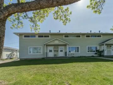 Hazeldean, Edmonton, Alberta - Parking