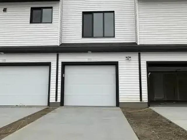 Townhouse 2 Bedroom For Rent Edmonton AB 1895 ES105782550
