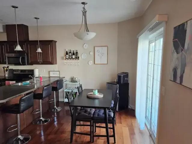 Townhouse 2 Bedroom For Rent Edmonton AB 1900 ES103487088