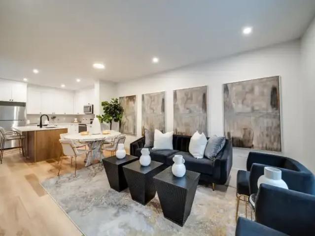 Townhouse 2 Bedroom For Rent Edmonton AB 2000 ES104106516