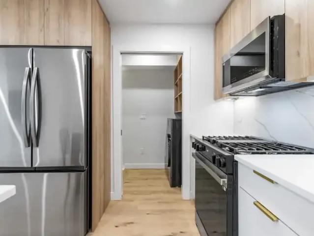 Townhouse 2 Bedroom For Rent Edmonton AB 2090 ES105150629