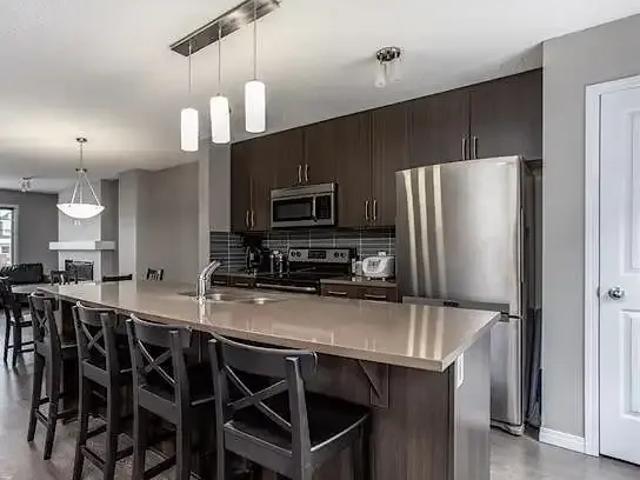 Townhouse 2 Bedroom For Rent Edmonton AB 2100 ES105580963