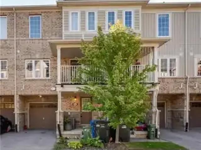 Townhouse 2 Bedroom For Rent Guelph ON 2700 ES105486592