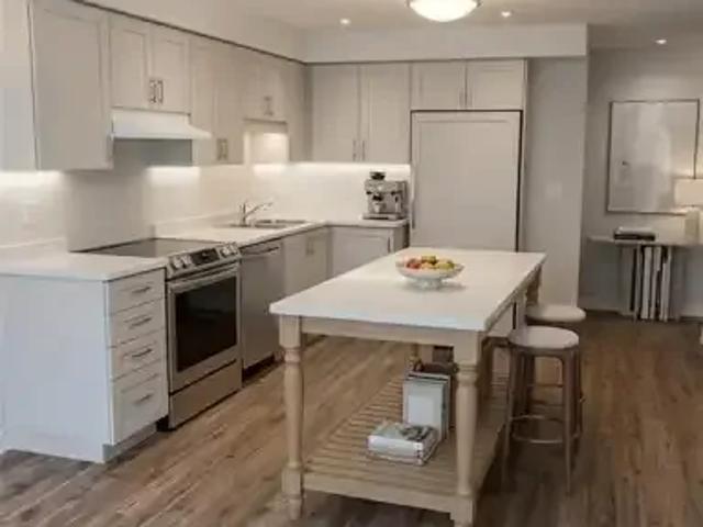 Townhouse 2 Bedroom For Rent Kitchener ON 2080 ES105643404