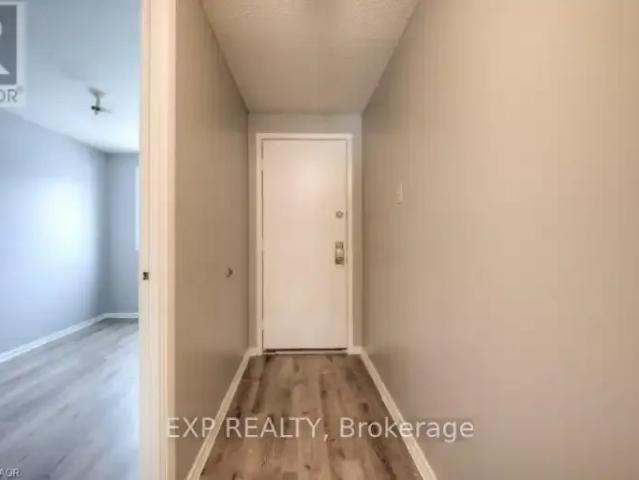 Townhouse 2 Bedroom For Rent Kitchener ON 2099 ES97878911