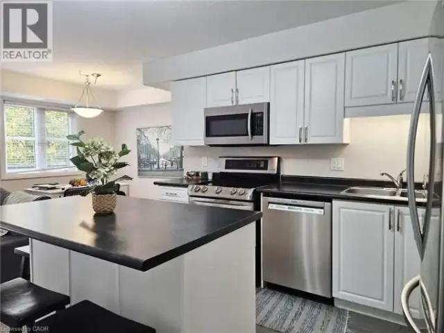 Townhouse 2 Bedroom For Rent Kitchener ON 2150 ES104257454