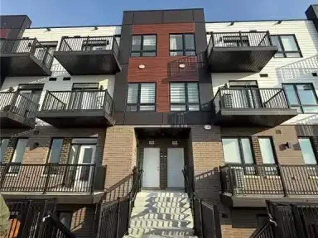 Townhouse 2 Bedroom For Rent Kitchener ON 2250 ES102204215