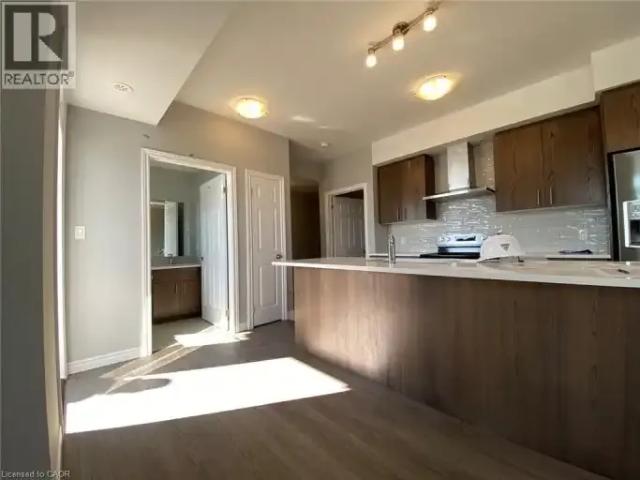 Townhouse 2 Bedroom For Rent Kitchener ON 2300 ES105281940