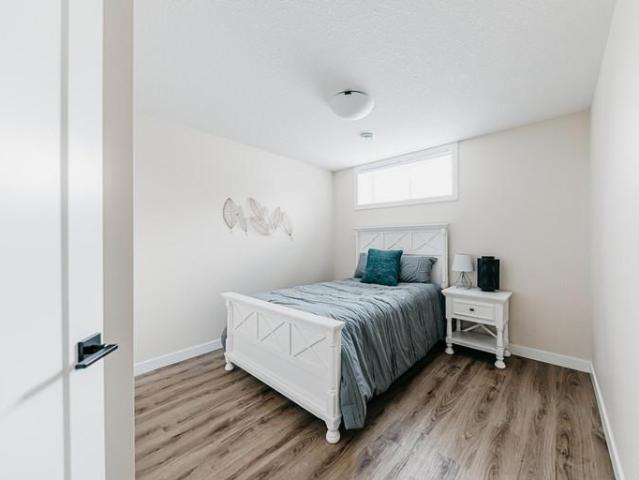 Townhouse 2 Bedroom For Rent Regina SK 1599 ES95028622