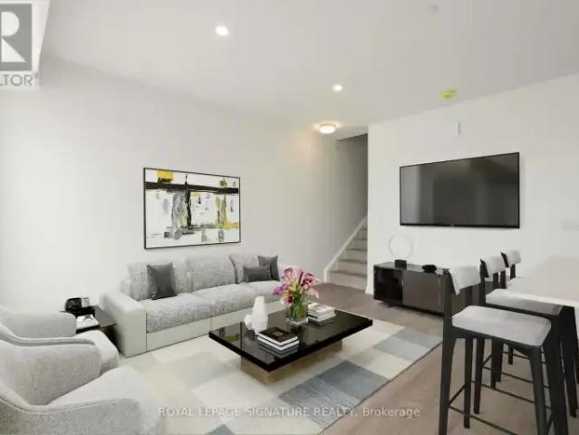 Townhouse 2 Bedroom For Rent Richmond Hill ON 3200 ELS104864201