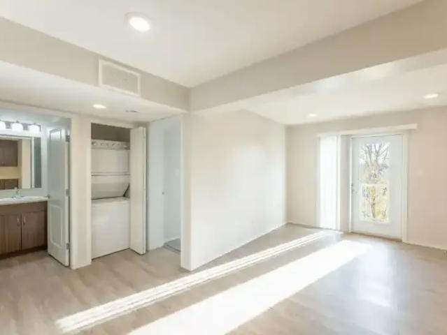 Townhouse 2 Bedroom For Rent Strathmore AB 1750 ES100147687