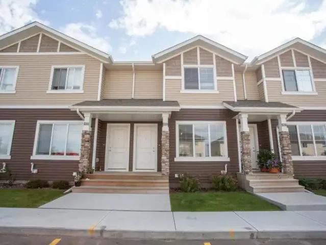 Townhouse 2 Bedroom For Rent Sylvan Lake AB 1715 ES105859217