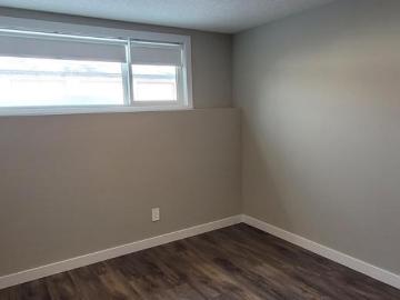 Townhouse 2 Bedroom For Rent Saskatoon SK 1675 ES96587835