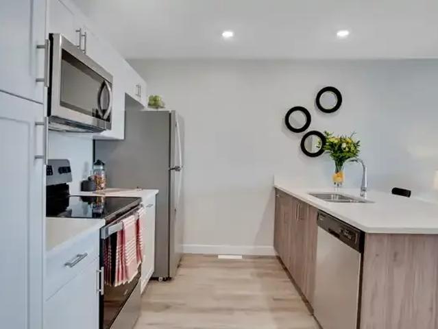 Townhouse 2 Bedroom For Rent Saskatoon SK 1895 ES105486158