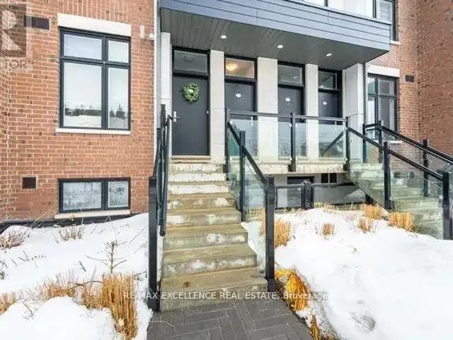 Townhouse 2 Bedroom For Rent Vaughan ON 2800 ES104183252