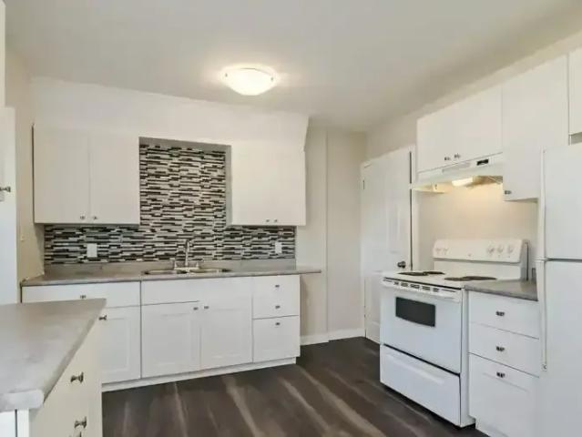 Townhouse 2 Bedroom For Rent Wetaskiwin AB 1399 ELS103321450