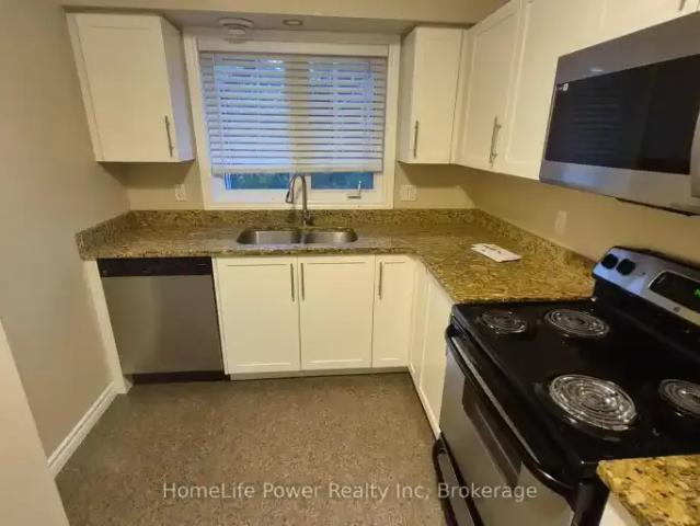 Townhouse 2 Bedroom For Rent Woodstock ON 1950 ES104681938