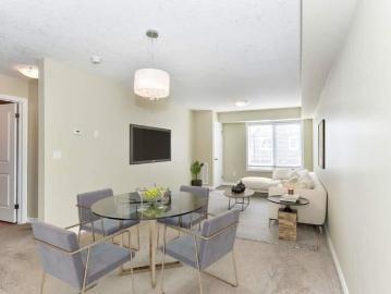 Oxford, Ontario - Patio, Garden, Parking