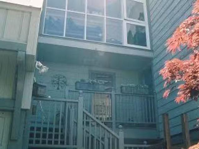 Townhouse 2 bedrooms in Monterey