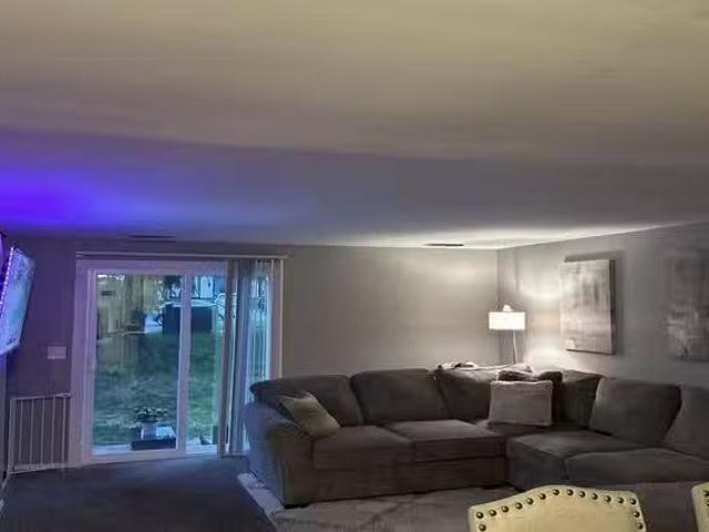 Townhouse 2 bedrooms in New Richmond