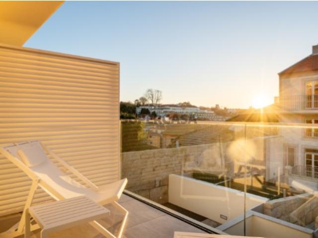 Townhouse, 2 quartos, com terraço, Investimento, AL, V.N. Gaia