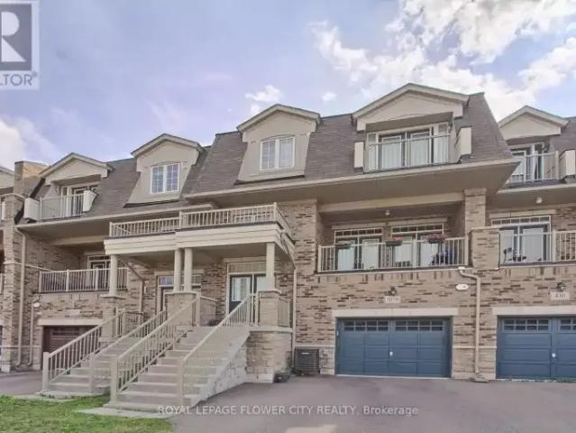 Townhouse 4 Bedroom For Rent Oakville ON 3990 ES105072078