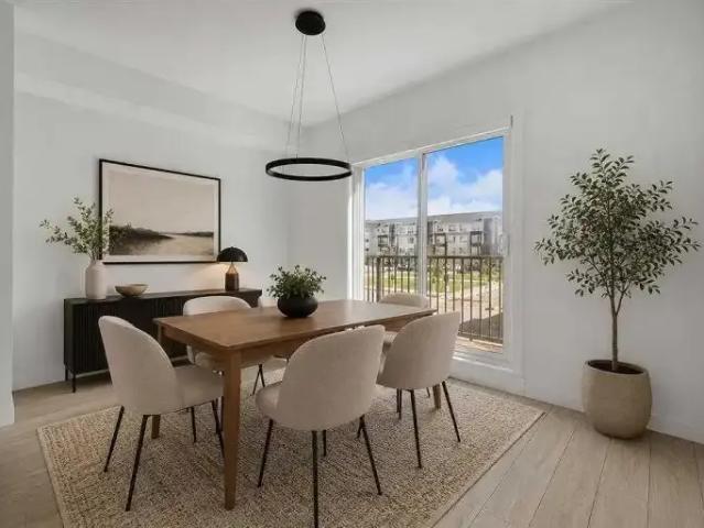 Townhouse 4 Bedroom For Rent Calgary AB 2050 ES105554497