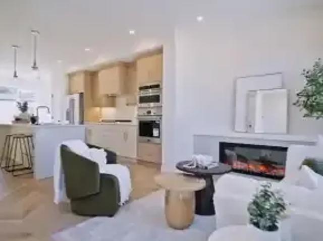 Townhouse 4 Bedroom For Rent Calgary AB 3400 ES105467022