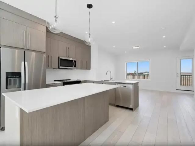 Townhouse 4 Bedroom For Rent Chestermere AB 2050 ES104637786