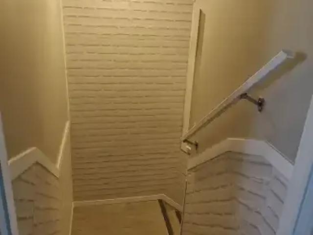 Townhouse 4 Bedroom For Rent Cochrane AB 2450 ES106004610