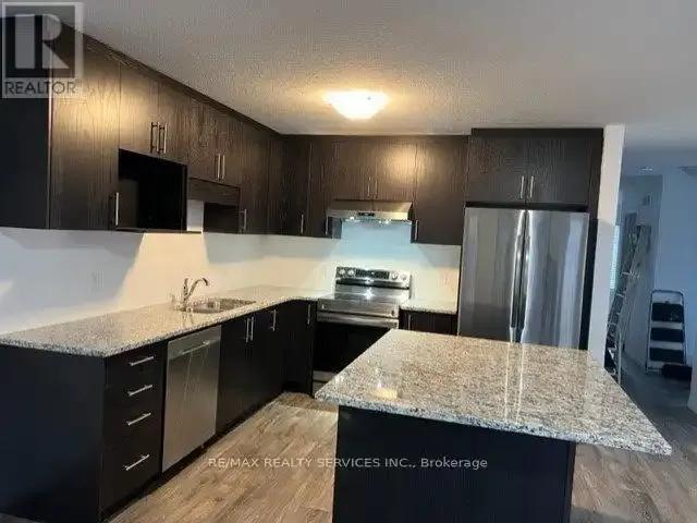 Townhouse 4 Bedroom For Rent Kitchener ON 3200 ES105526312