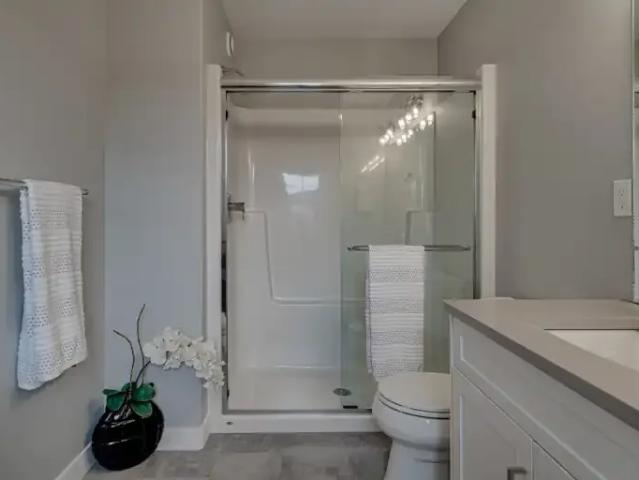 Townhouse 4 Bedroom For Rent Saskatoon SK 2845 ES104506619