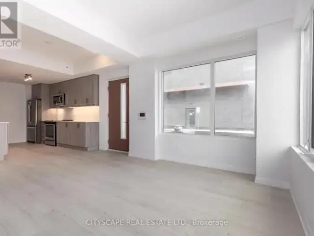 Townhouse 4 Bedroom For Rent Vaughan ON 3393 ES105565558