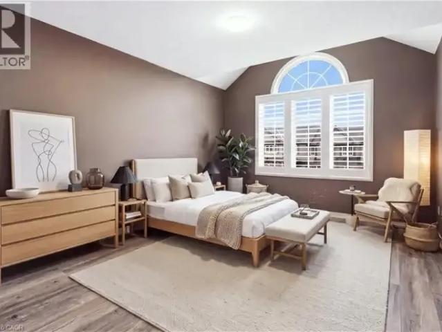 Townhouse 4 Bedroom For Rent Waterloo ON 2950 ES105526286