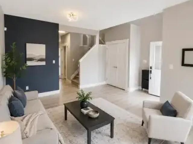 Townhouse 5 Bedroom For Rent Edmonton AB 2495 ES104000102