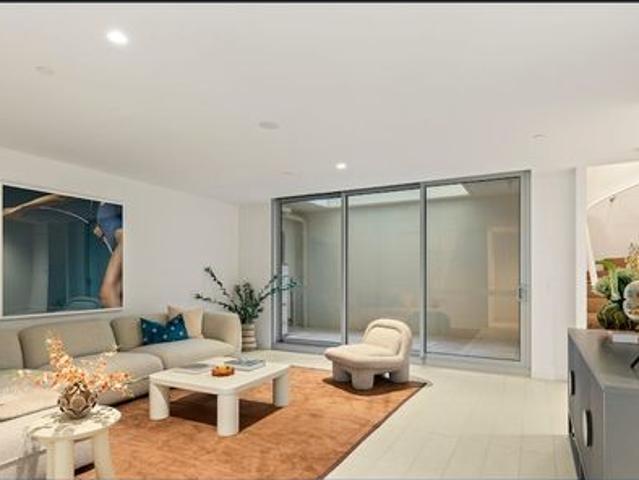 Townhouse 6