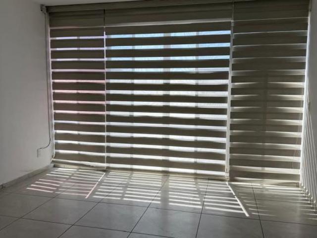 Townhouse con terraza panorámica en coto privado Colinas de San Isidro, Zapopan