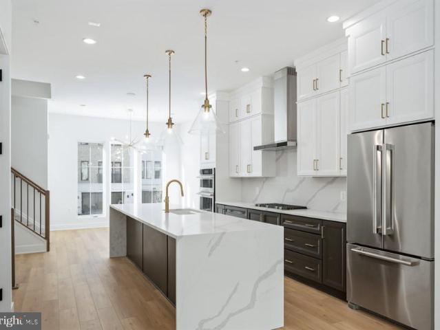 townhouse Chevy Chase MD DS101241760