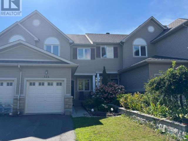 Townhouse Clarence ON 105359994