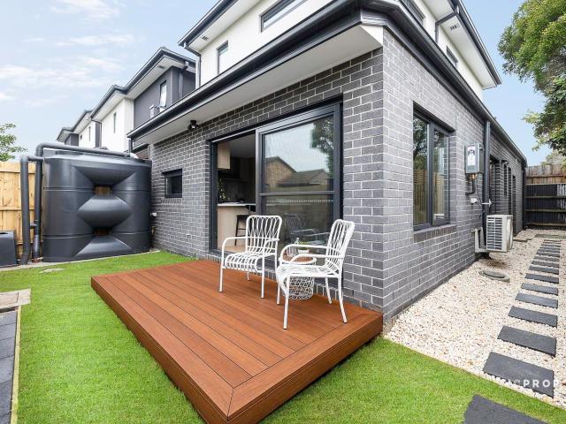 Townhouse at 3/37 Collins Street, HEIDELBERG HEIGHTS, Australia