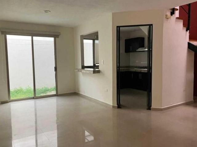 Townhouse de entrega inmediata, en zona norte
