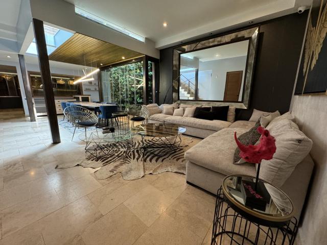 Townhouse de Lujo Amueblado con Roof Garden y Espacios Excepcionales en Colonia del Valle