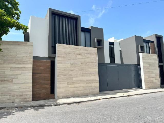 Townhouse en Renta 2 Recamaras Av. Juarez, Ciudad Del Carmen
