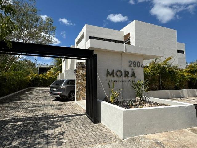 TOWNHOUSE EN VENTA EN SANTA GERTRUDIS COPÓ