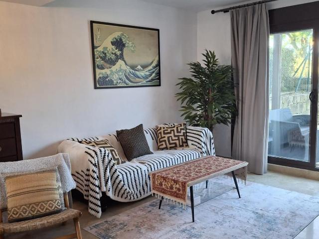 Townhouse For Rent in Alcaidesa, San Roque