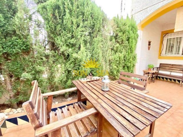 Townhouse for rent in El Edén, Guardamar del Segura, Alicante