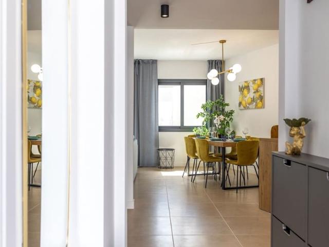 Townhouse for rent in El Paraiso, Estepona, Málaga