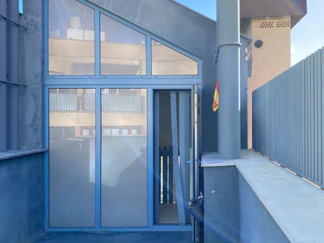Townhouse for rent in El Terreno, Palma de Mallorca, Mallorca